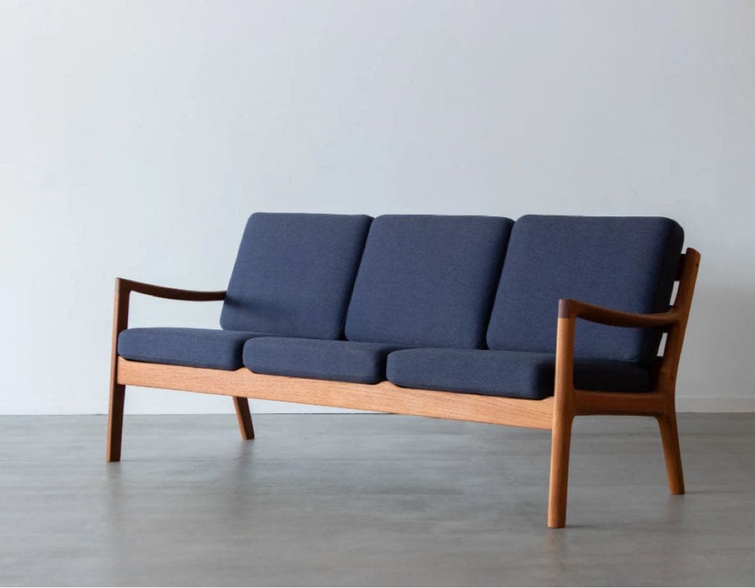 Ole Wanscher ネイビー布張り3人掛けソファ