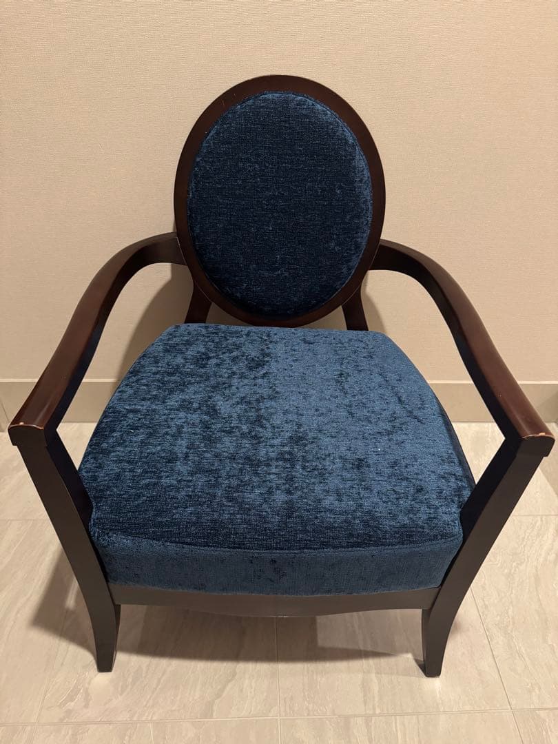 メダイユ　ラウンジチェアー　椅子