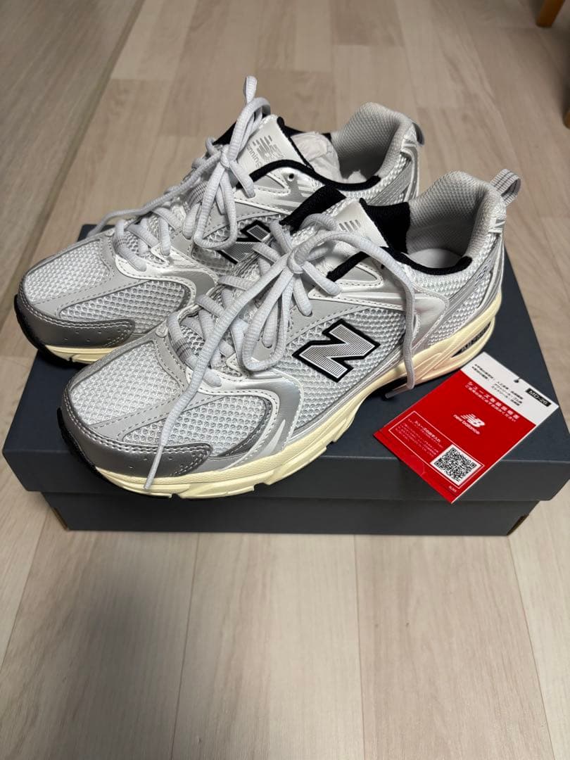 New Balance 530 スニーカー