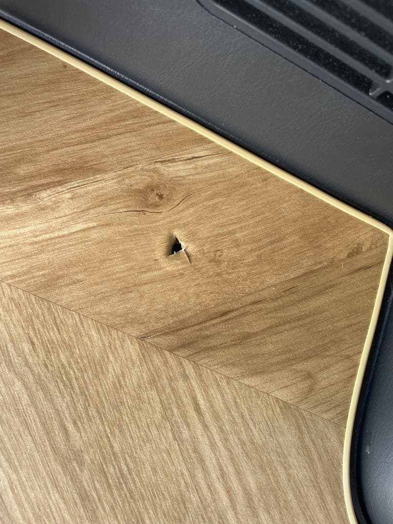 ［M］ハイエース標準ボディフロアパネル ヘリンボーン［引取り限定］