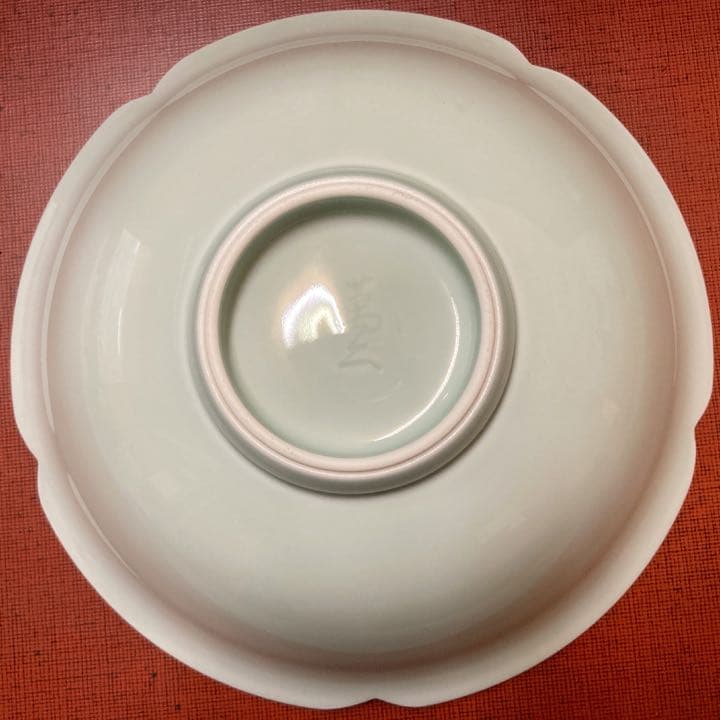 【人間国宝】 井上萬二 青白磁公孫樹文 菓子鉢 【真作保証】