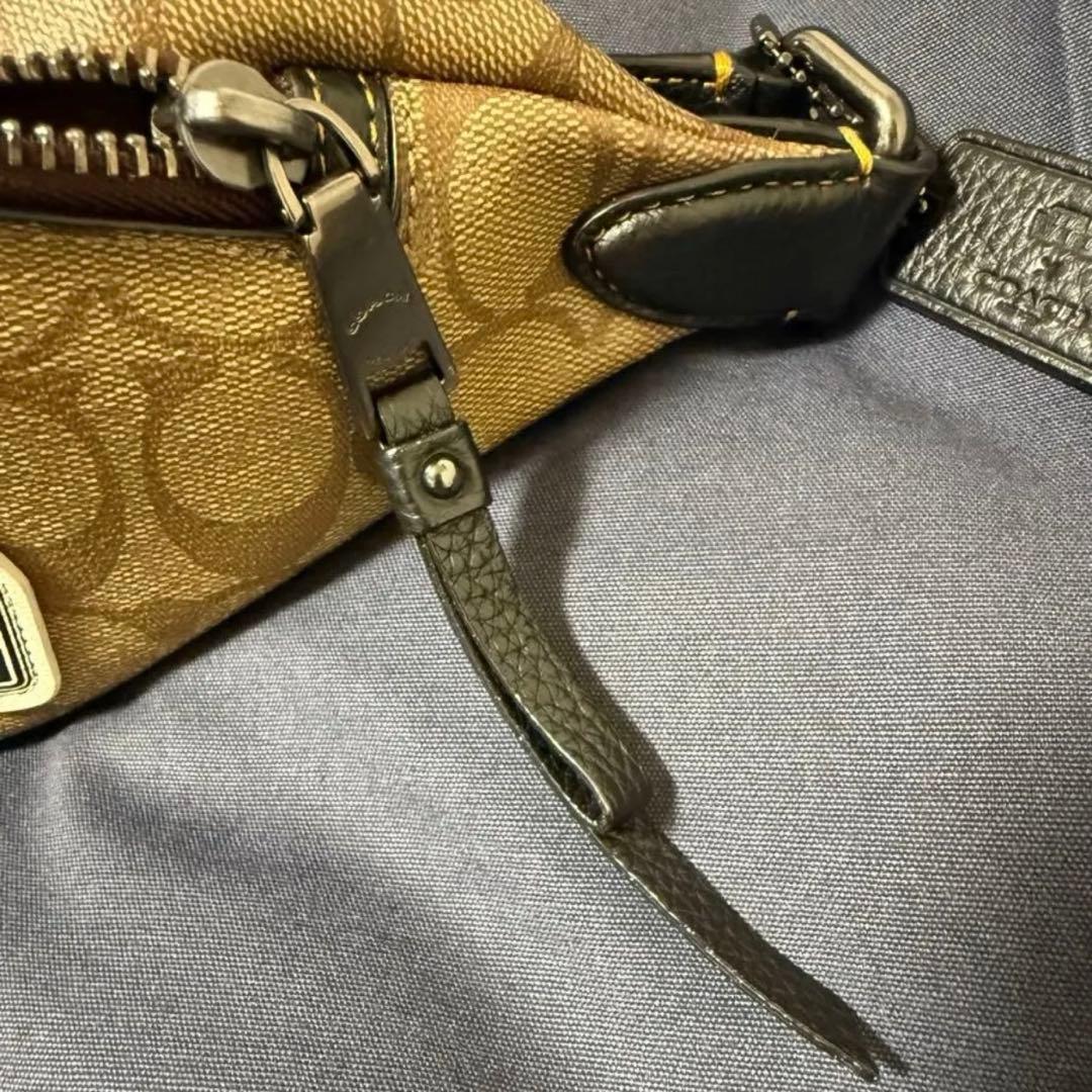 【極美品・希少】COACH × スターウォーズコラボ ボディバッグ