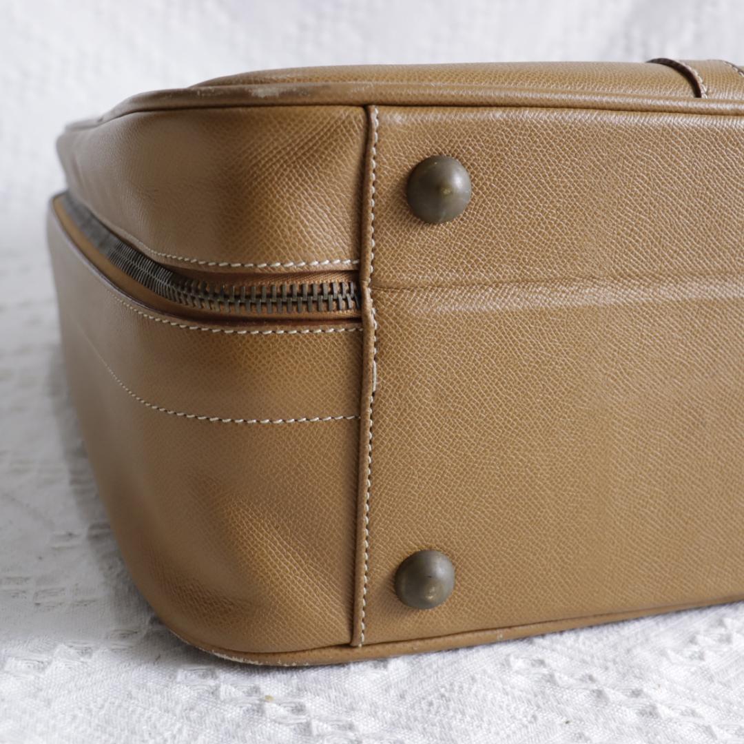 極美品！ロイヤルハイネス ガーメントケース　高級レザーバッグ　クロシェットカデナ