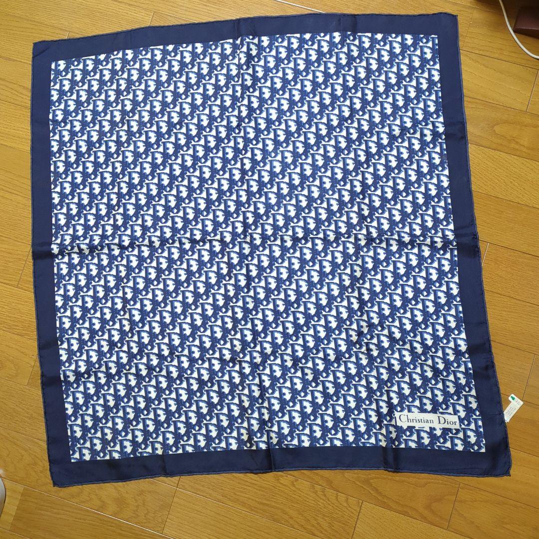 Christian Dior ネイビーシルクスカーフ