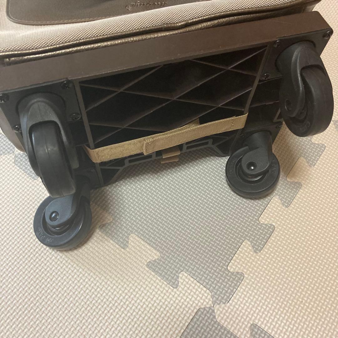 希少✨ピーターラビット×swanyキャリーバッグ キャリーケース M スワニー