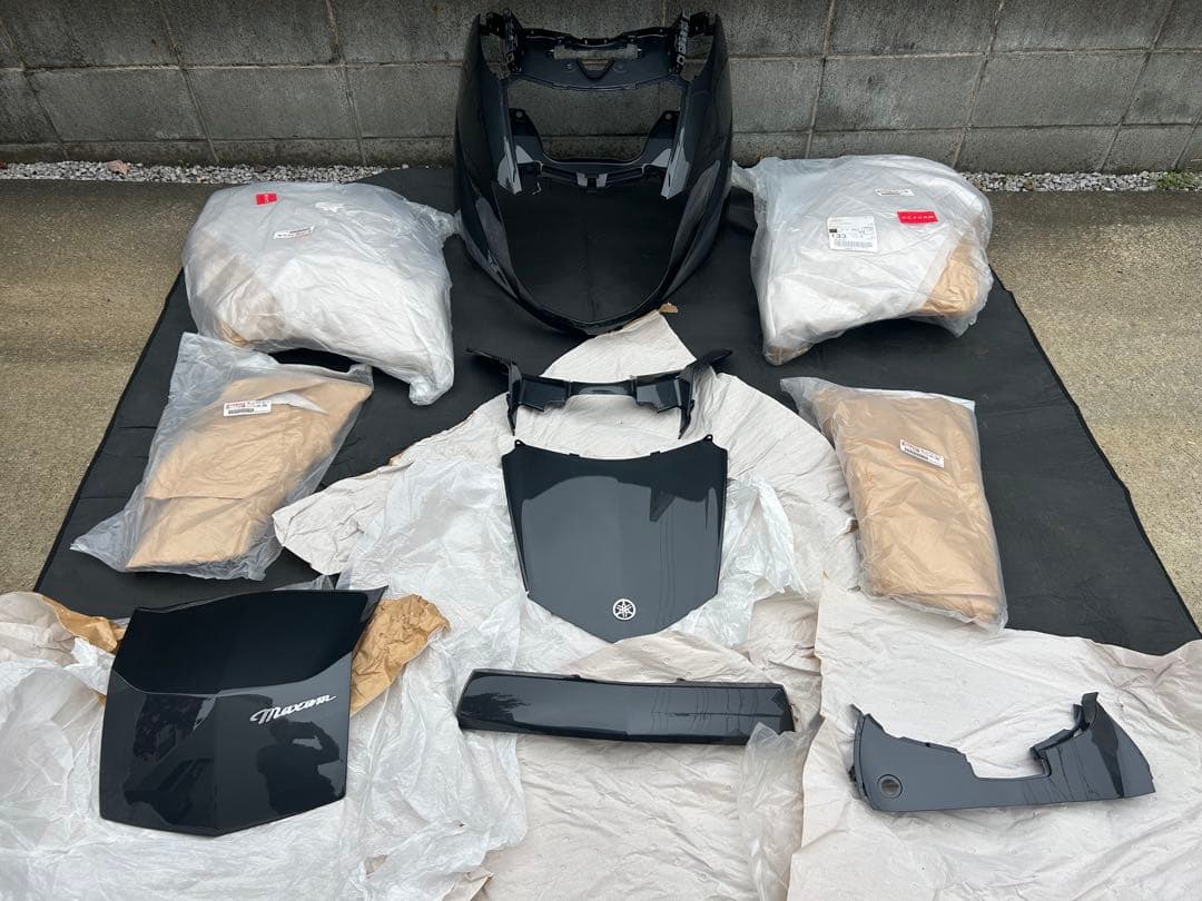 ひ〜太郎　未使用外装カウルパーツ10点セット ダークグレーメタリック