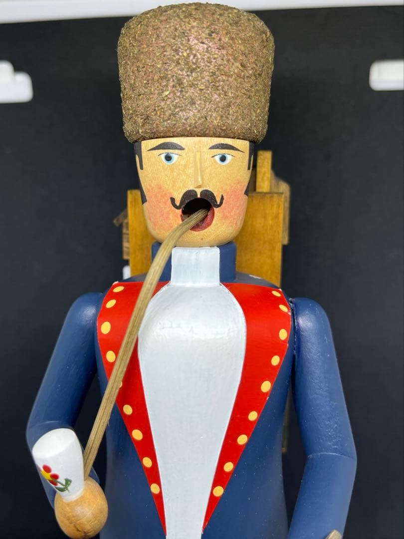 タ*ー様 ドイツ　ザイフェン　クラウスメルテン　煙出し　森の時計売り