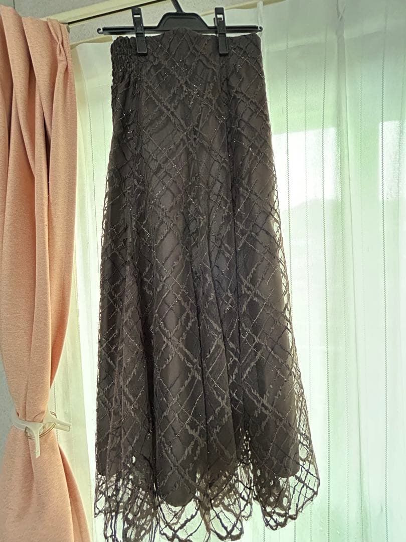 apuweiser riche スカート