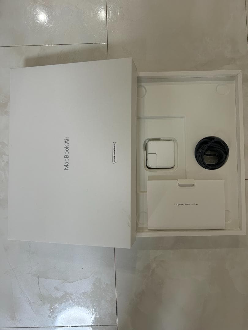 MacBook Air 8gb 256gb ミッドナイト 本体