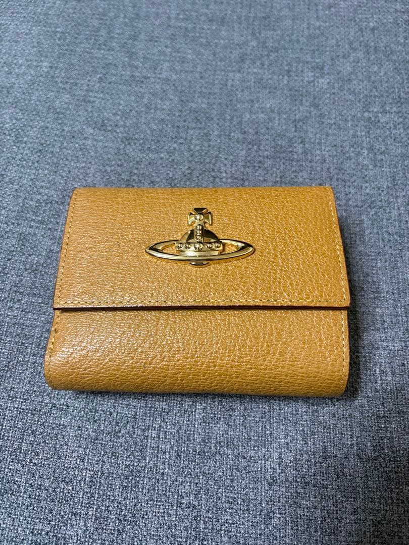 ヴィヴィアン　ウエストウッド