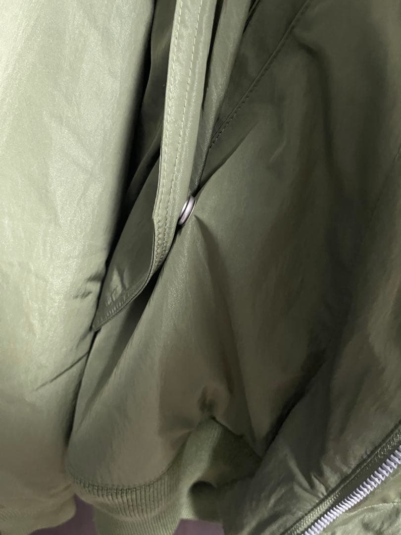 【新品未使用】ジョーダン　JORDAN ma-1 ジャケット　中綿　カーキ　M