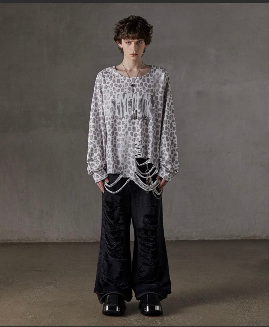 【GRANCY】総柄ラインストーングラフィックロンT レオパード柄