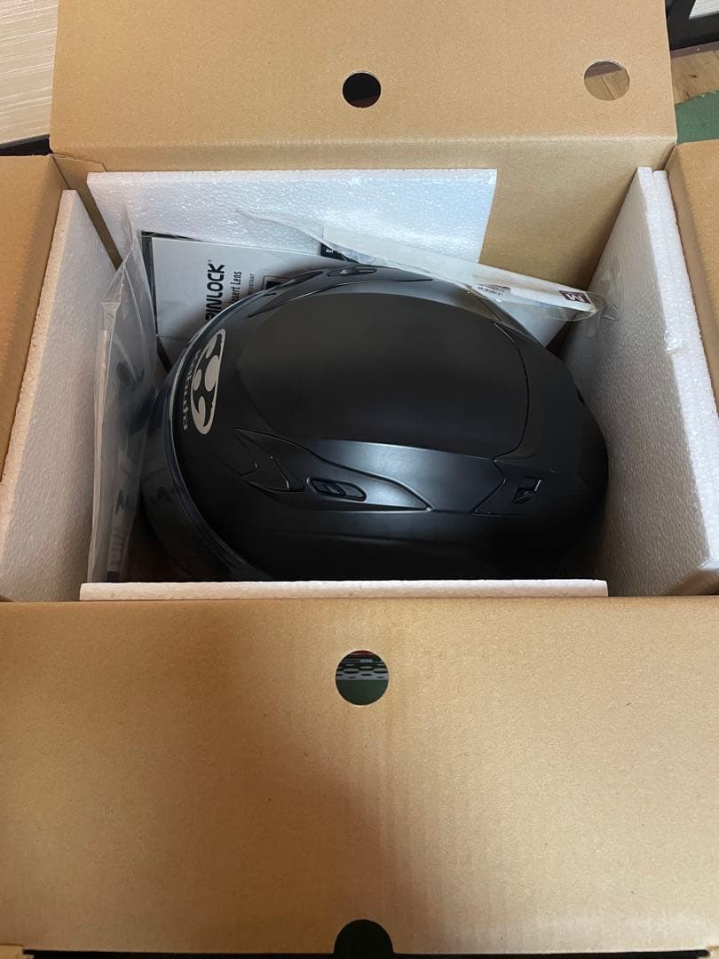 OGKカブト カムイ3 Mサイズ　フラットブラック