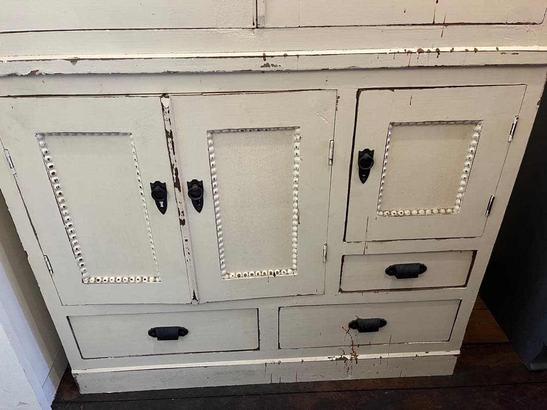 SALE◼︎古いホワイトペイントキャビネット白アンティークヴィンテージシャビー
