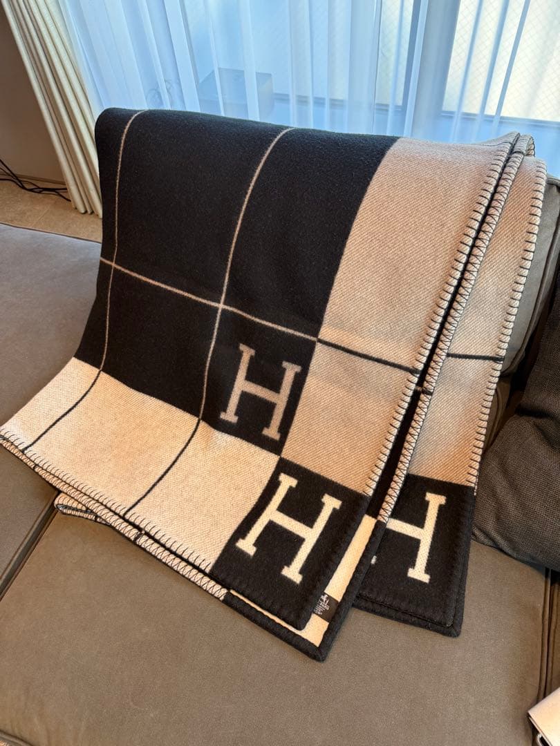 HERMES プレード　アヴァロンⅢ中古品