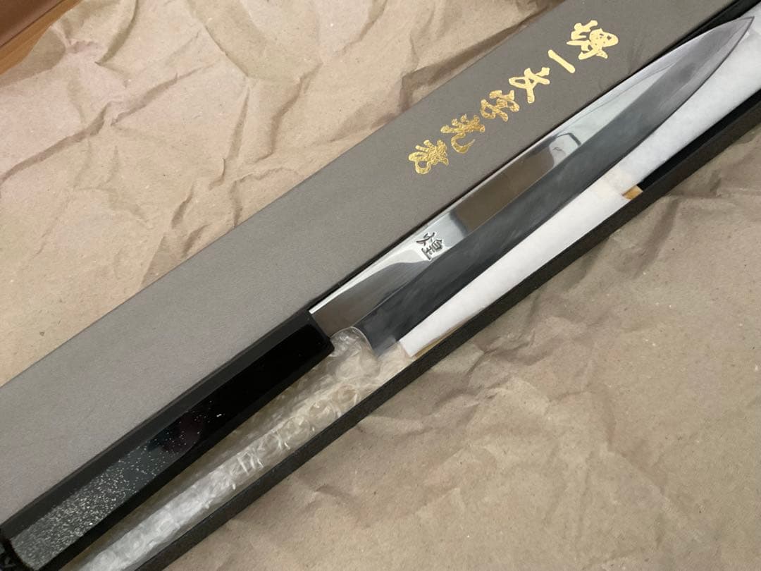 堺一文字光秀　煌 V金10号 鏡面　漆塗り錫ちらし柄 柳刃包丁240mm　サヤ付