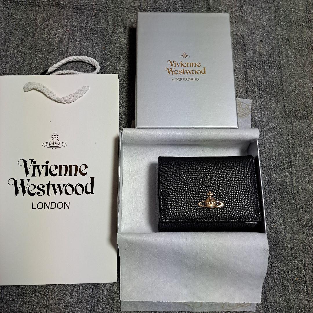 ぐ*♡様 Vivienne Westwood ブラック二つ折り財布