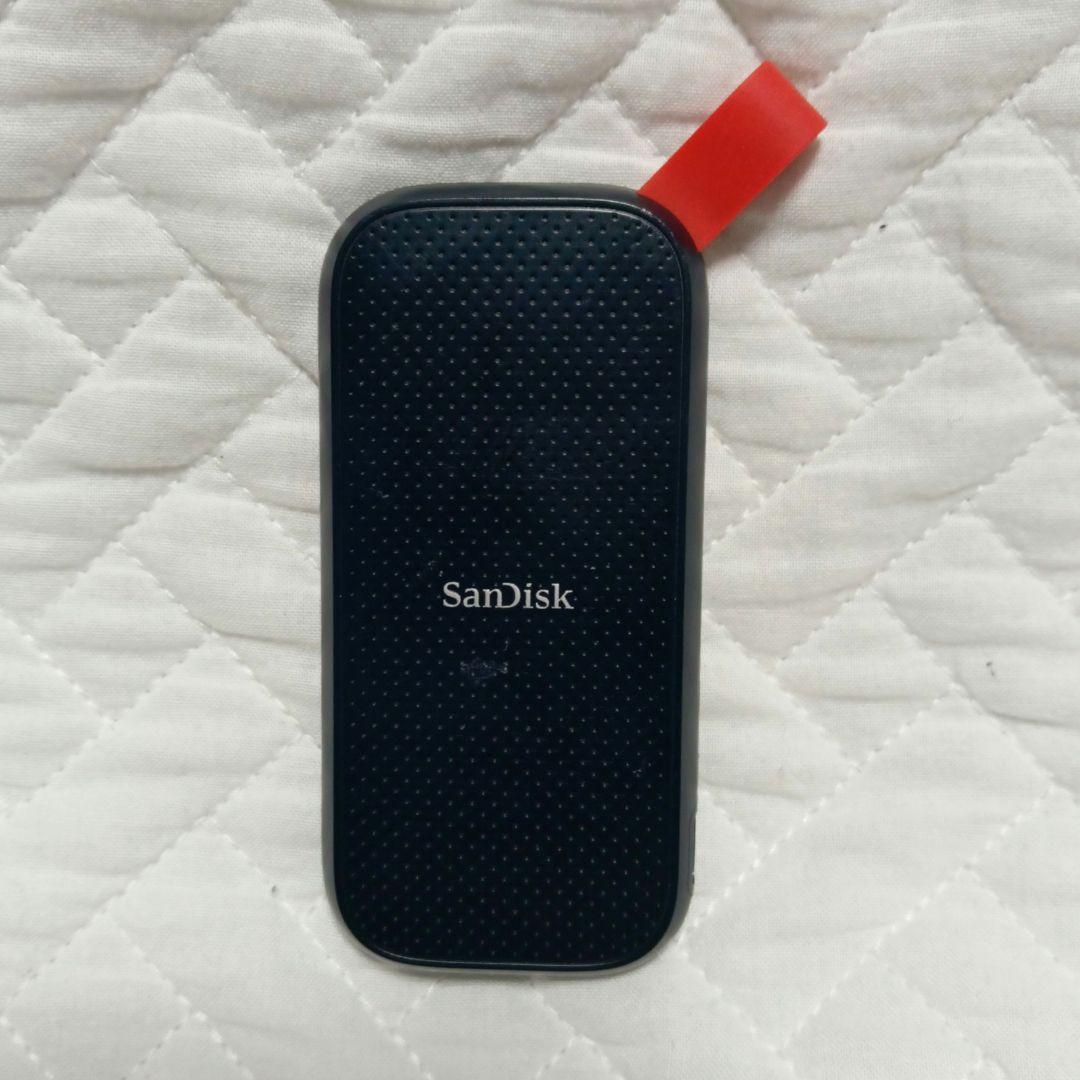 SanDisk ポータブルSSD 1TB SDSSDE30-1T00　大容量