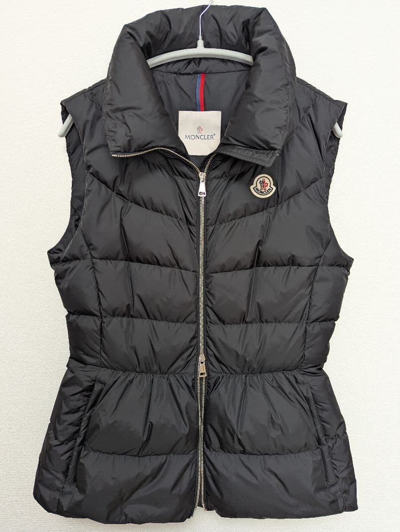 ハナエ　モンクレールGRIAZ GIUBBOTTO ダウンベスト ブラック
