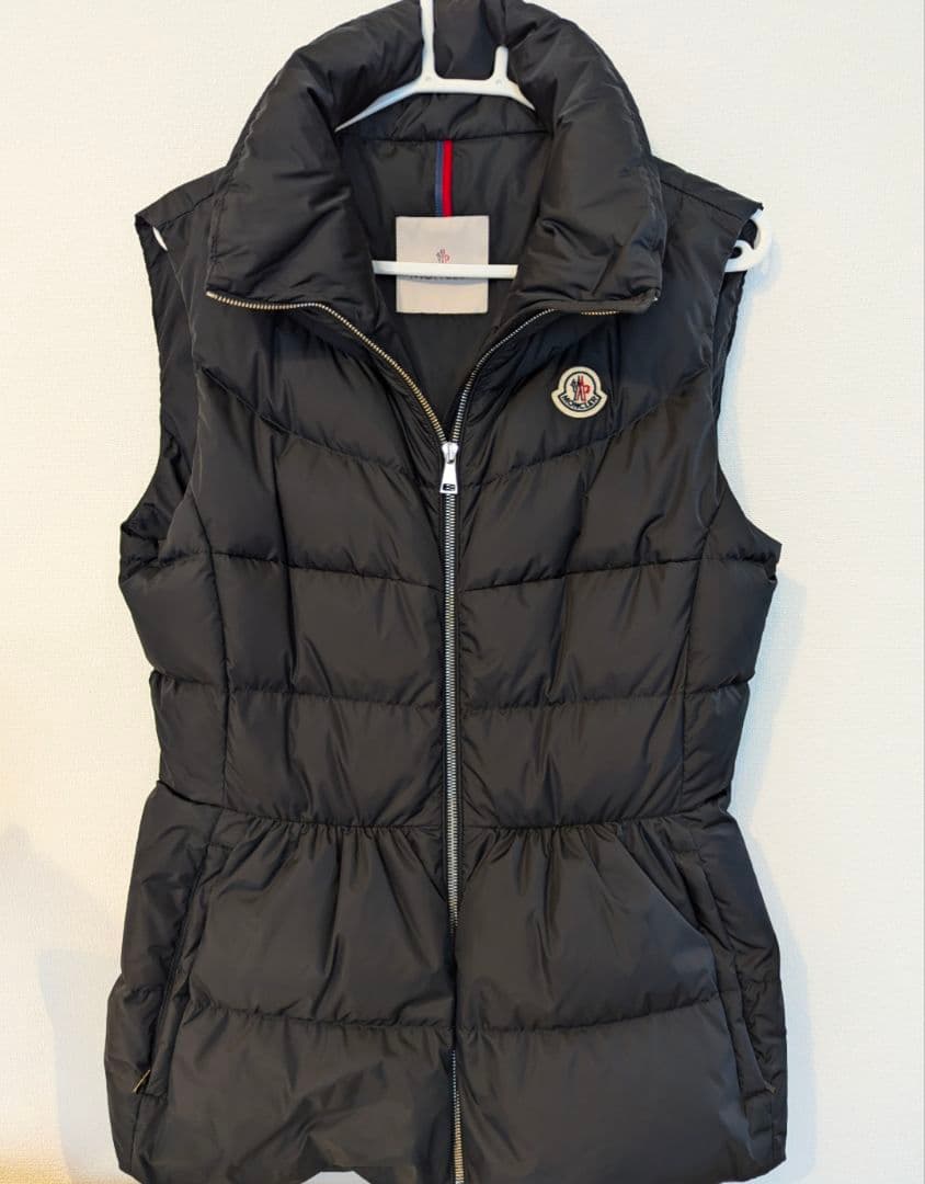 ハナエ　モンクレールGRIAZ GIUBBOTTO ダウンベスト ブラック