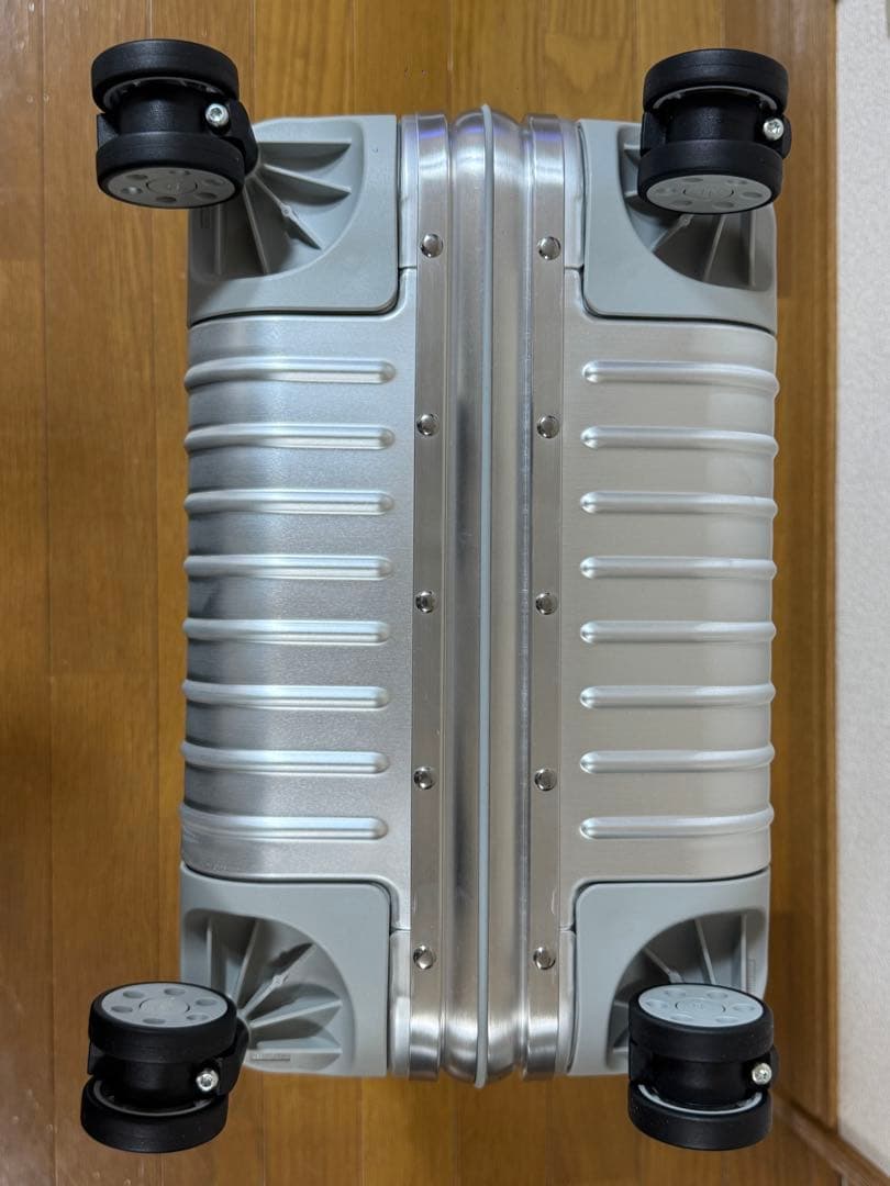 RIMOWA リモワ　オリジナルキャビン　ORIGNAL CABIN 生涯保証