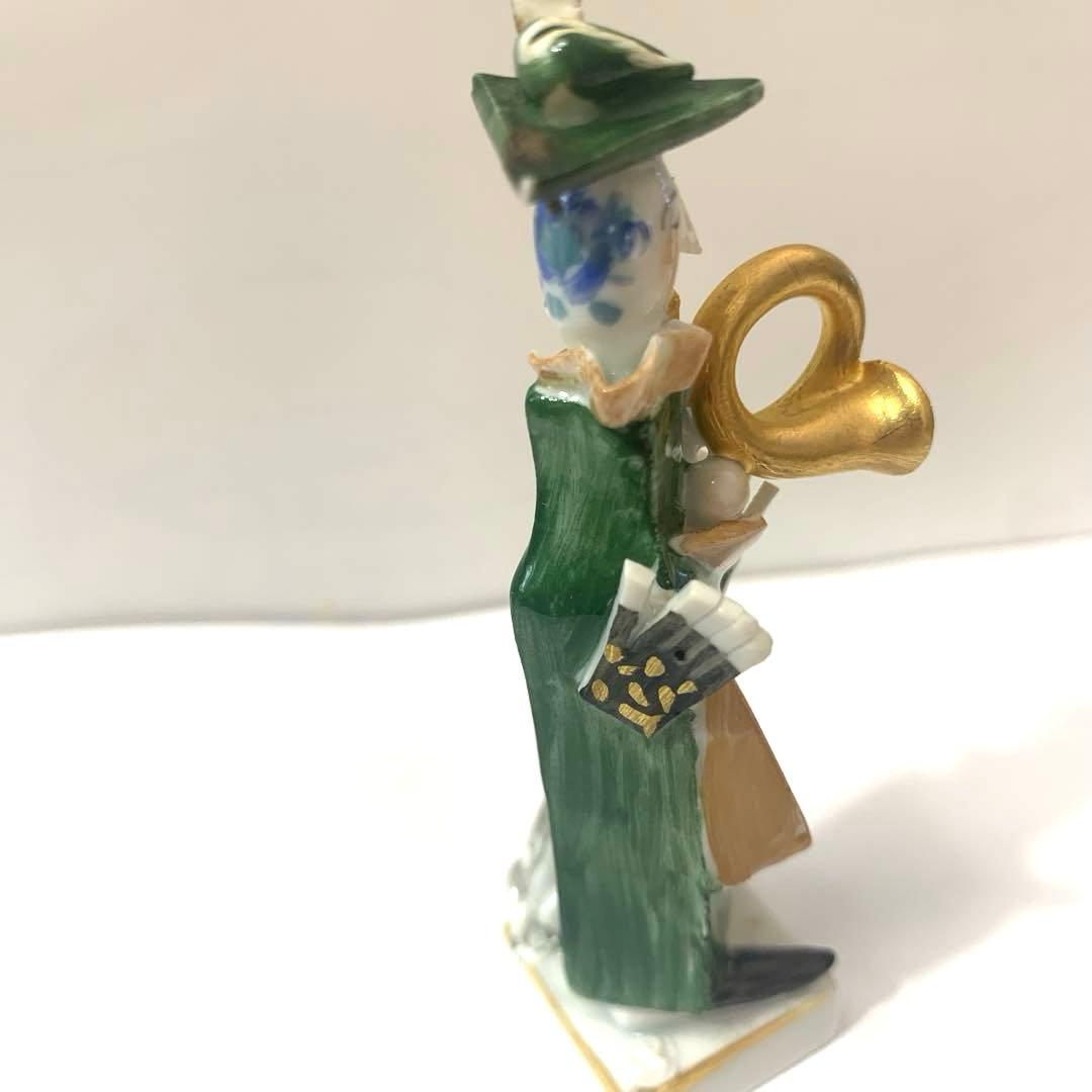 お値下げ☆マイセン手捻り人形 ホルン吹きの女と犬