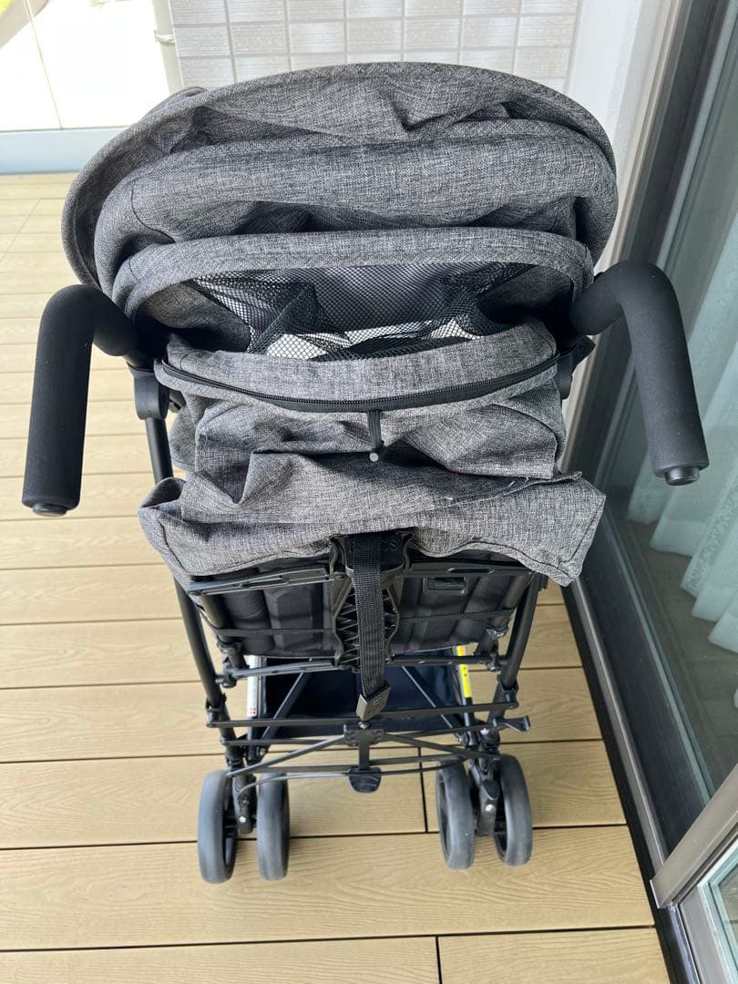 二人乗りベビーカー　日本育児　キンダーワゴン　DUOシティHOP2