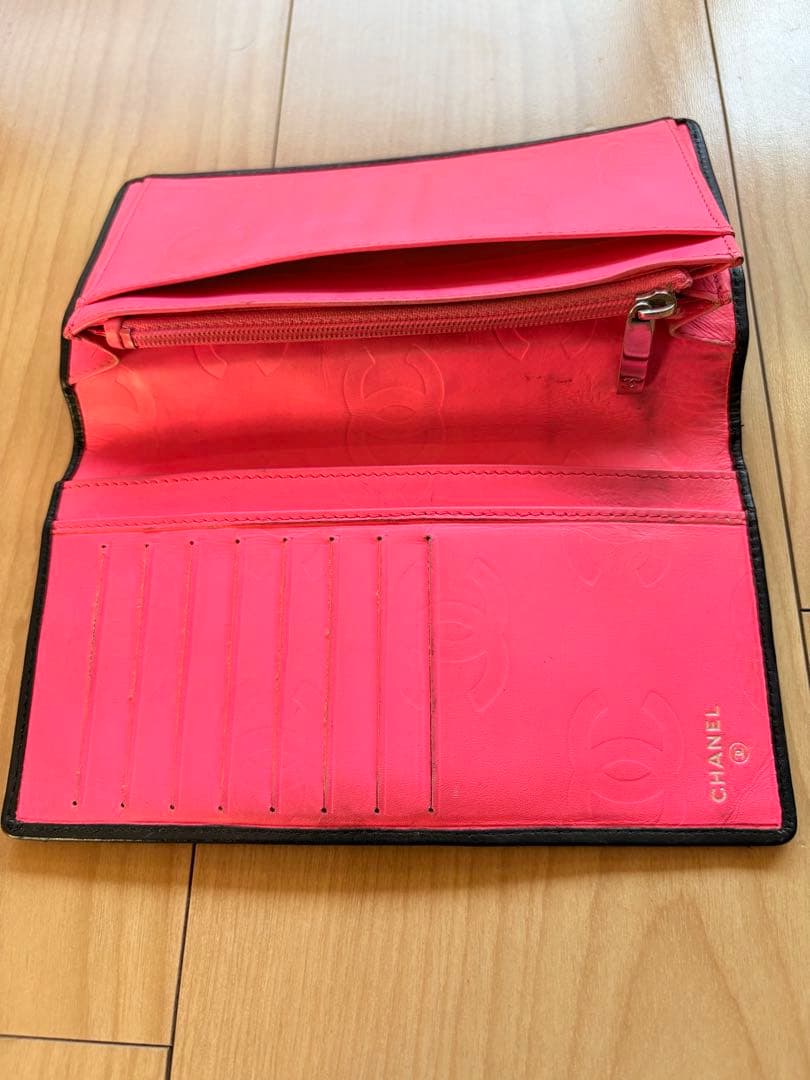 【CHANEL】シャネル　カンボンライン 二つ折り財布 ブラック キルティング