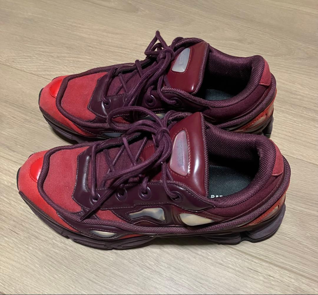 ラフシモンズ　アディダス