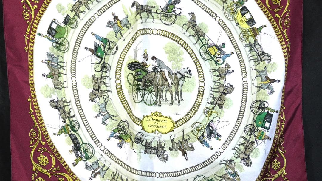 HERMES エルメス　大判スカーフ　カレ90　 D497