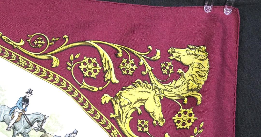 HERMES エルメス　大判スカーフ　カレ90　 D497