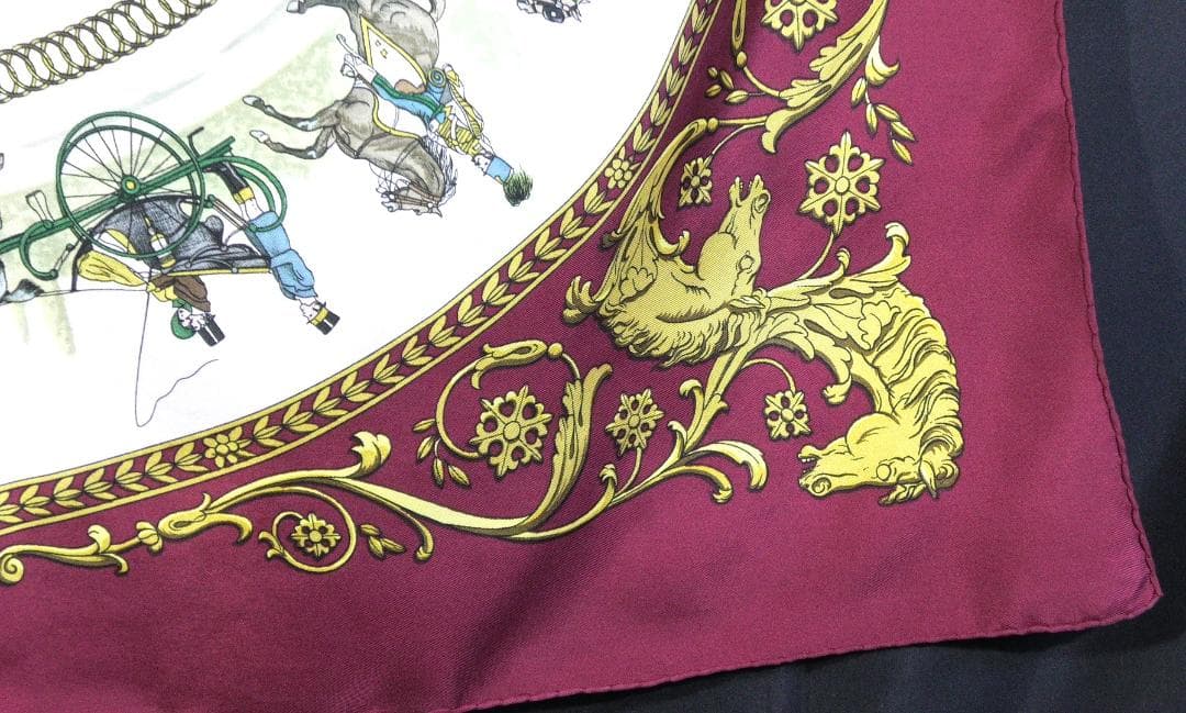 HERMES エルメス　大判スカーフ　カレ90　 D497