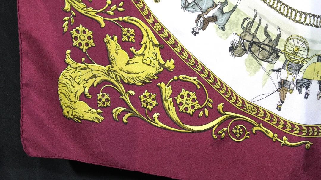 HERMES エルメス　大判スカーフ　カレ90　 D497