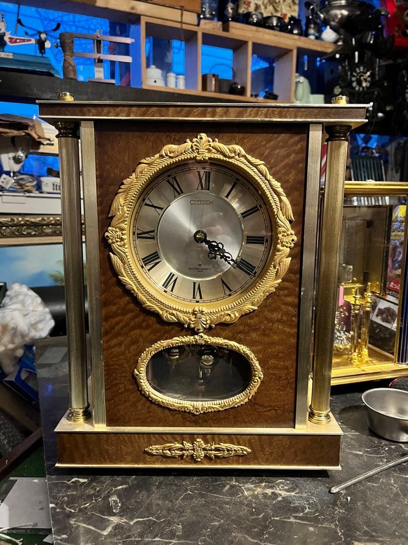 水晶時計 シチズン　CITIZEN サイズ縦約36 横約29 奥行き15.5