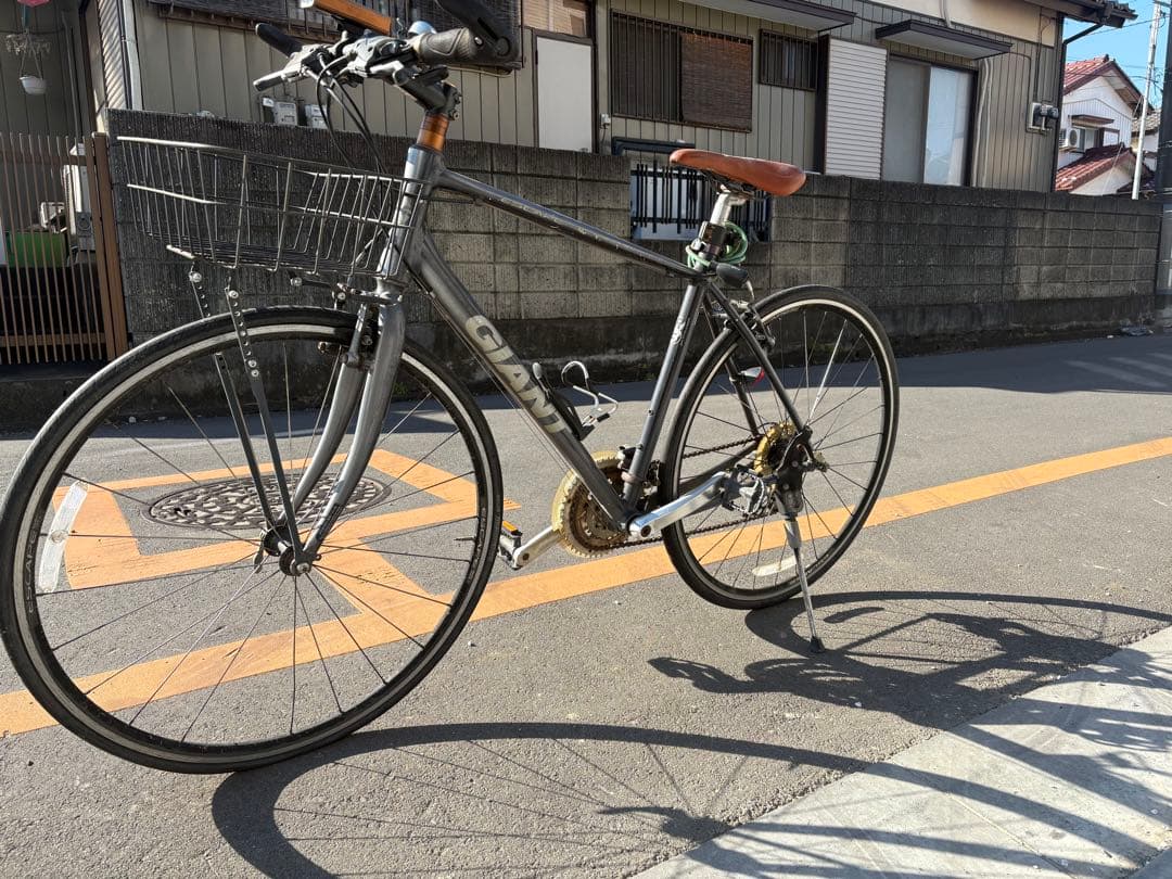 GIANT クロスバイク ESCAPE R3