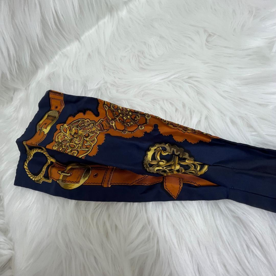 エルメス HERMES スカーフ　シルク100％ 　タグあり