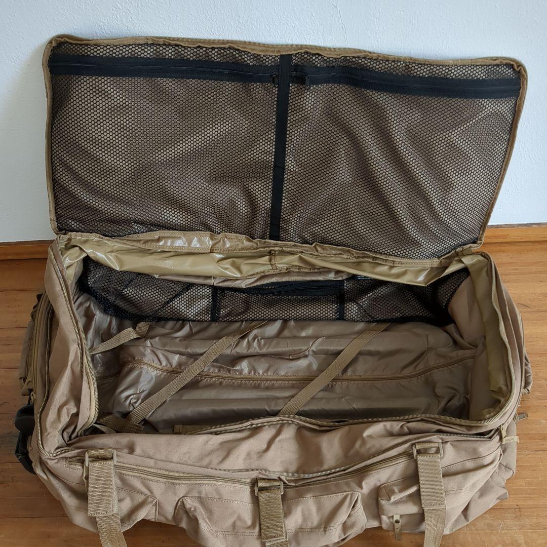 米軍放出品　advantage wear＆gear シーバック