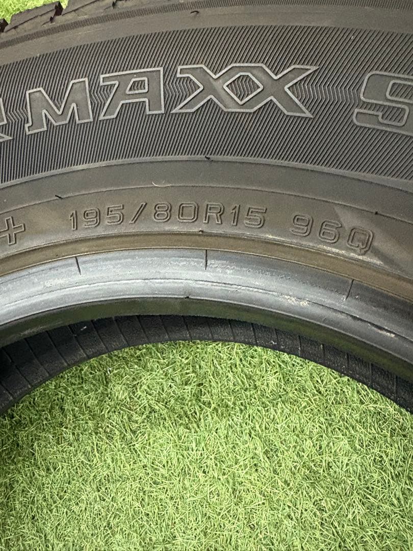 DUNLOP ウィンターマックスsj8 195/80R15 スタッドレスタイヤ