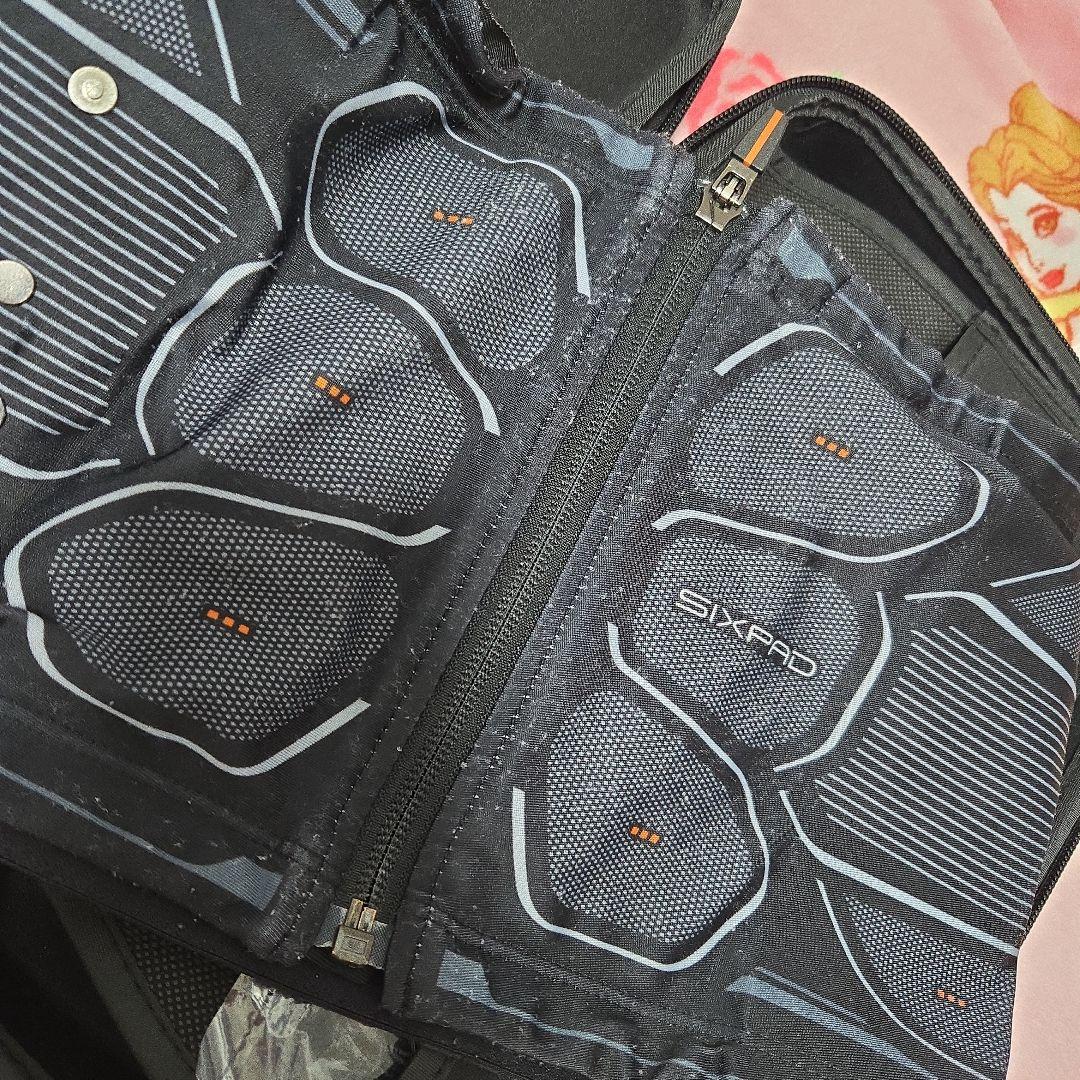 SIXPAD トレーニング・パワーベルト　専用コントローラー付き　Mサイズ