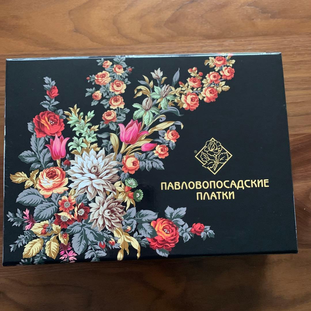 メリノウールのスカーフ　ロシア伝統織物 Pavlovskiy Posad