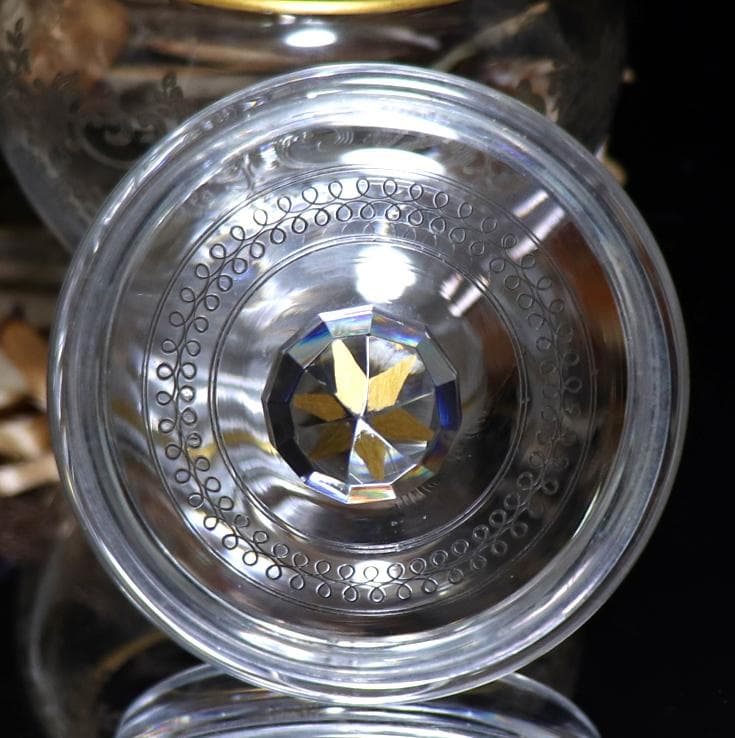 オールド・バカラ 1900年 金彩エッチング 花つなぎ文蓋物 イバラ 小物入れ