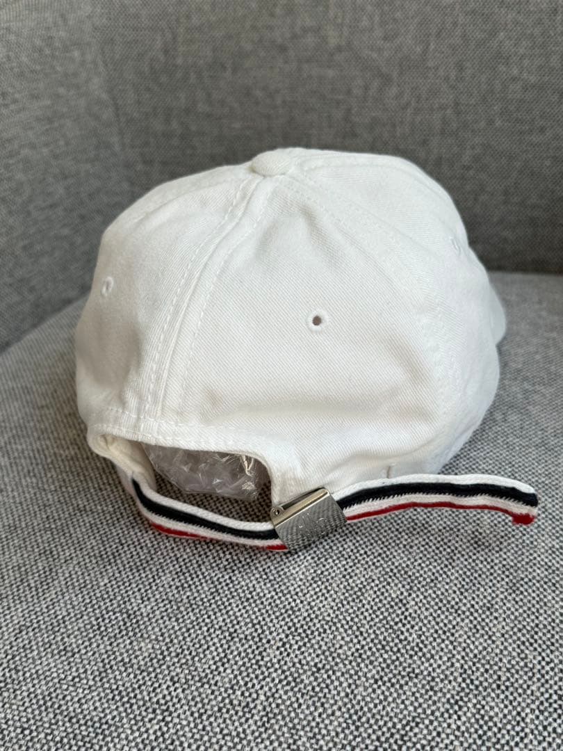 モンクレール　キャップ　ホワイト