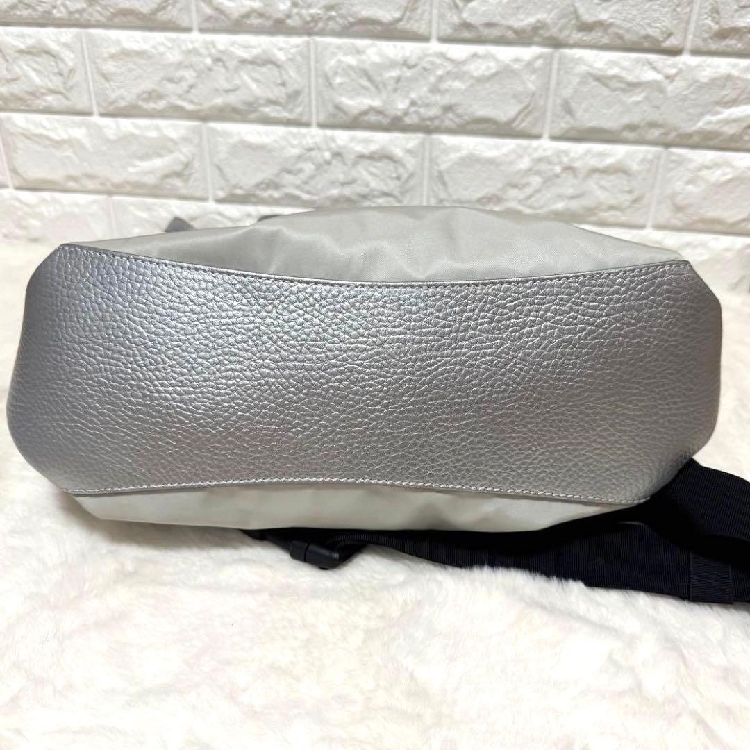 極美品 ヒロフ HIROFU トートバッグ リベロ Lサイズ シルバーグレー