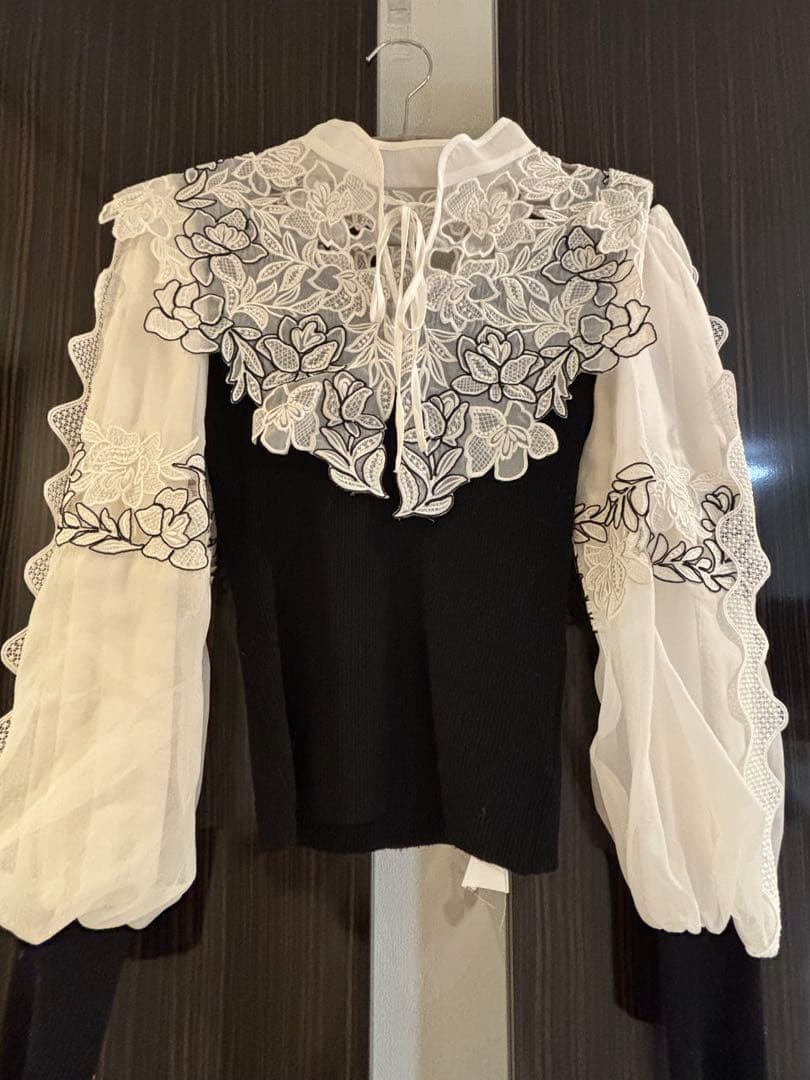 SNIDEL レースカラープルオーバー ブラック