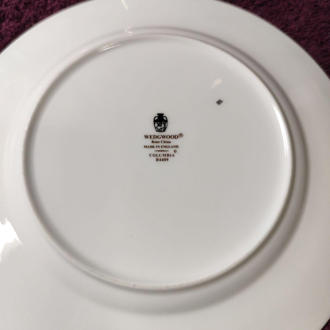 ウェッジウッド　コロンビアセージグリーン　カップ＆ソーサー２客＋プレート３枚＋S