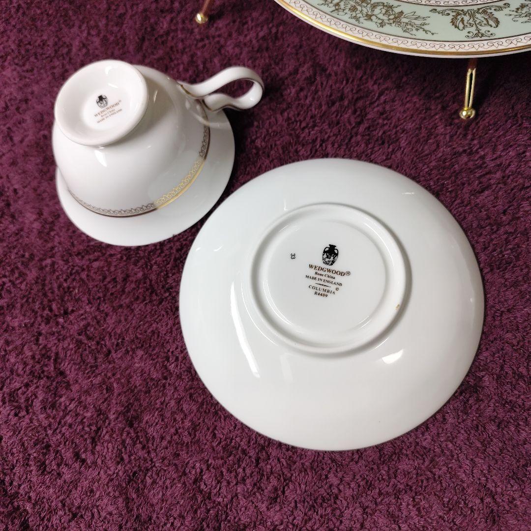 ウェッジウッド　コロンビアセージグリーン　カップ＆ソーサー２客＋プレート３枚＋S