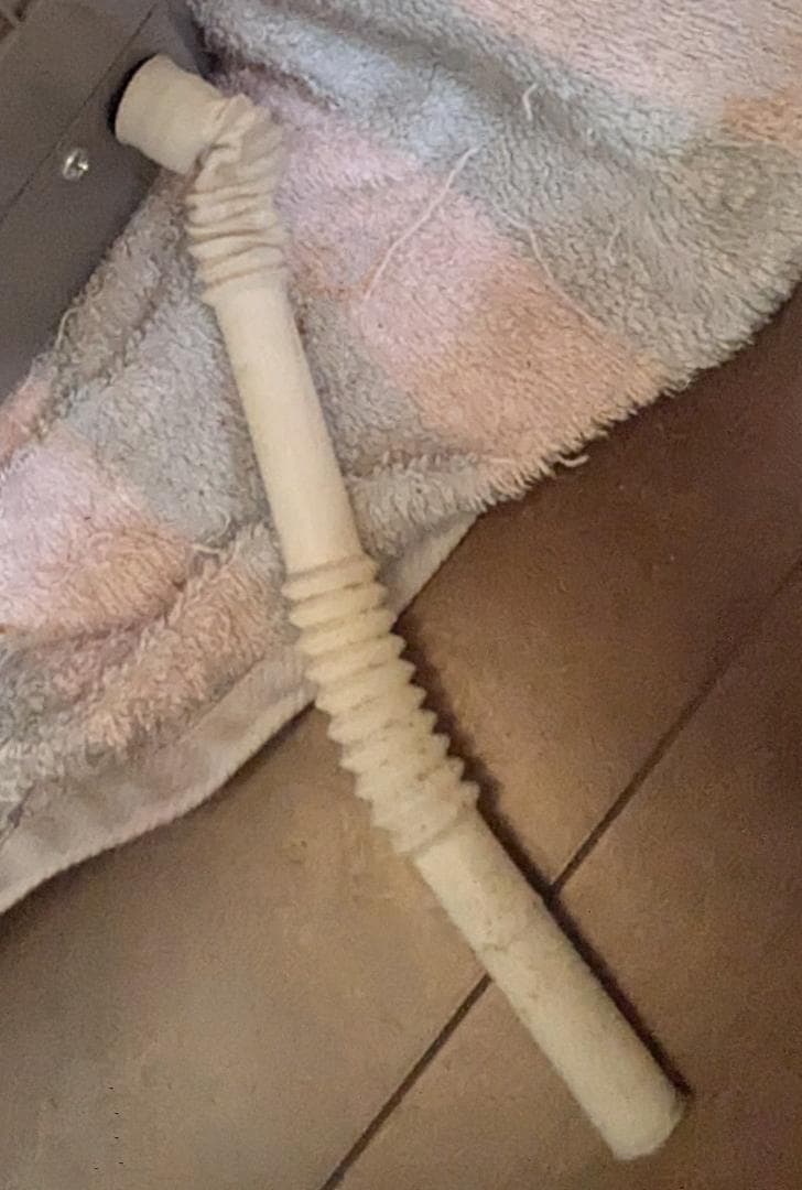 【千葉県佐倉市　現地お渡し希望】2024年製　ハイアールの窓用ルームエアコン