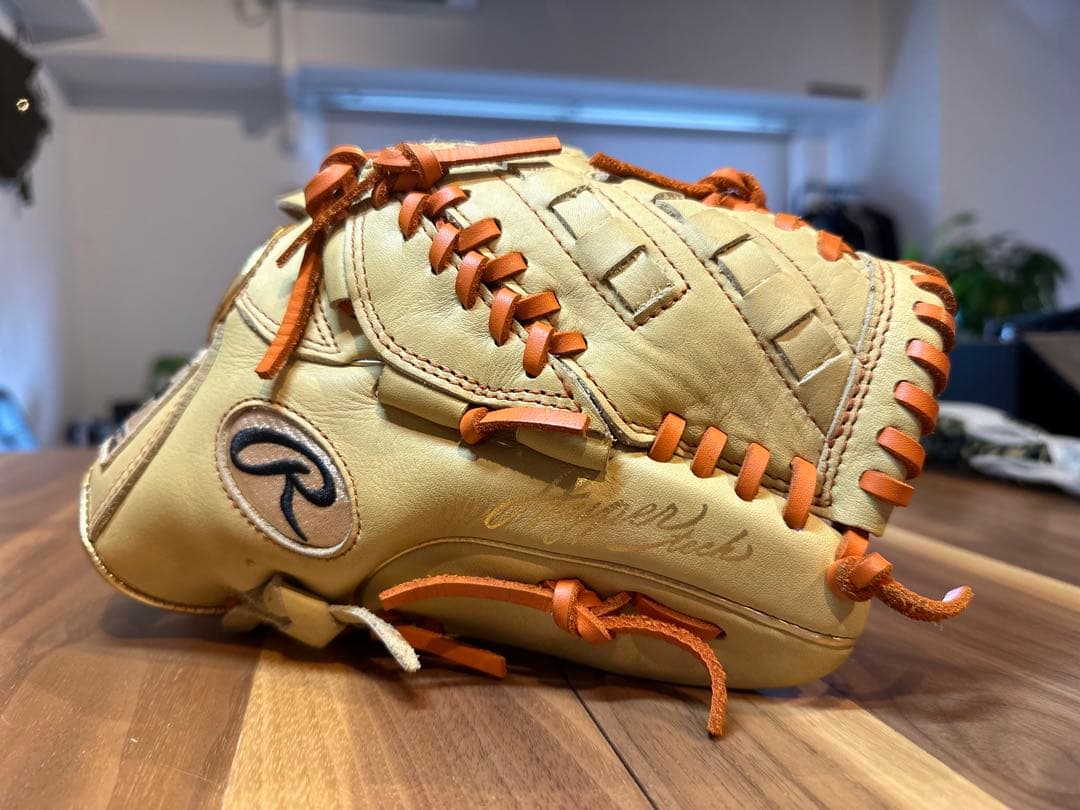 ローリングス軟式用　大人投手用グローブ