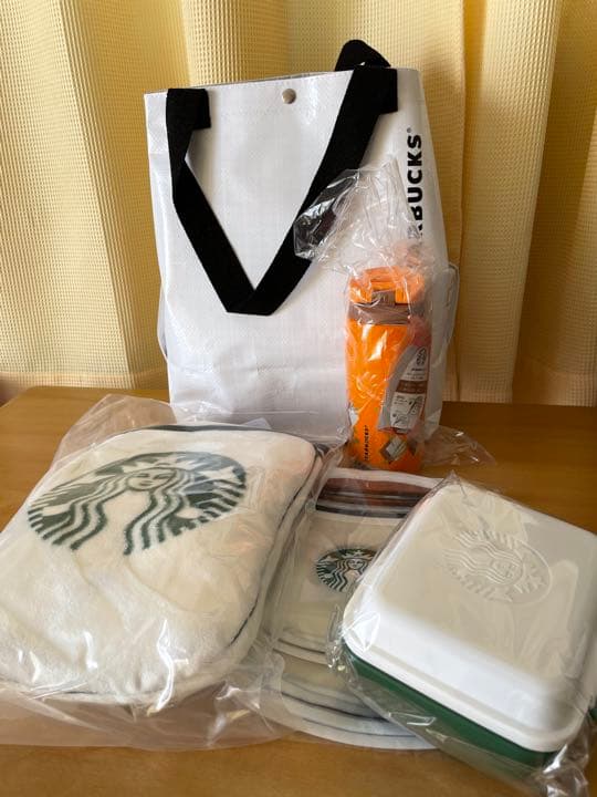 スターバックスグッズ福袋2019