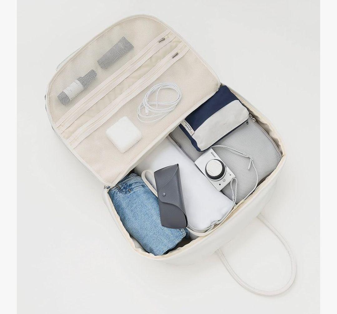 新品未使用★めちゃかわ！ Aww サボテンヴィーガンレザー　ボストンバッグ 　白